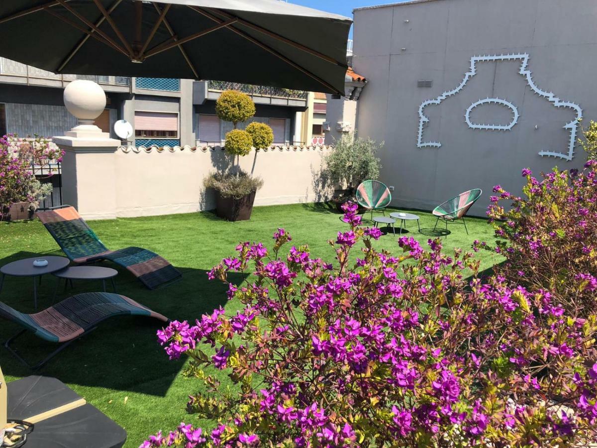 200 Rooms&terrace Bed & Breakfast Bari